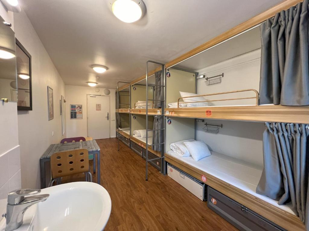 510890572 Hostel e Albergue em Paris | Conheça os Melhores