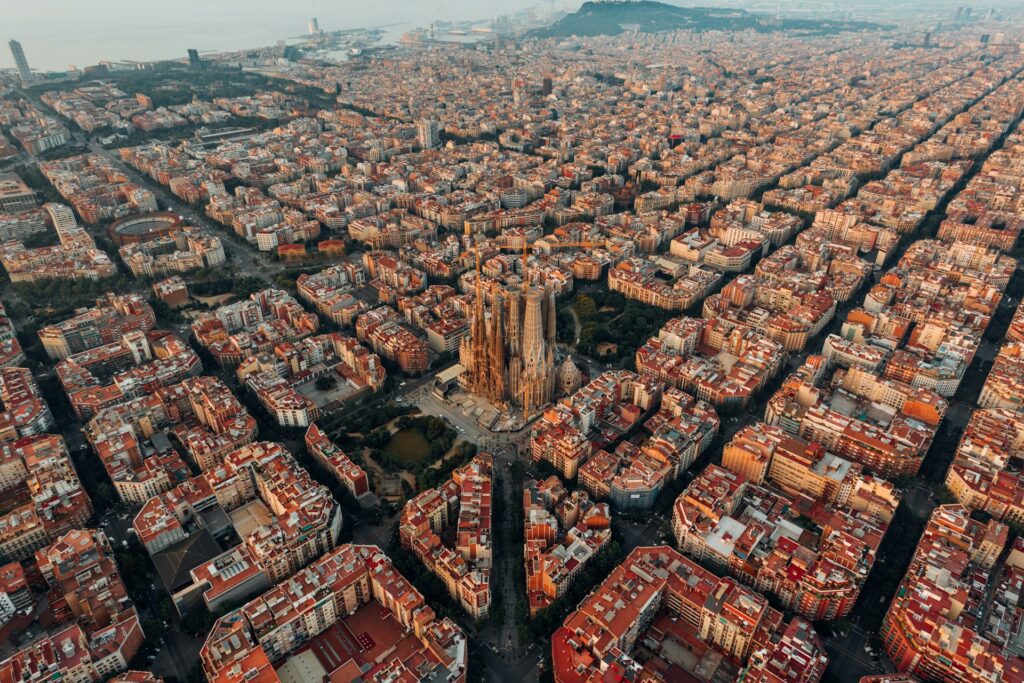 logan-armstrong-hVhfqhDYciU-unsplash-1024x683 Visite o Estádio do Barcelona: O Coração Pulsante do Camp Nou