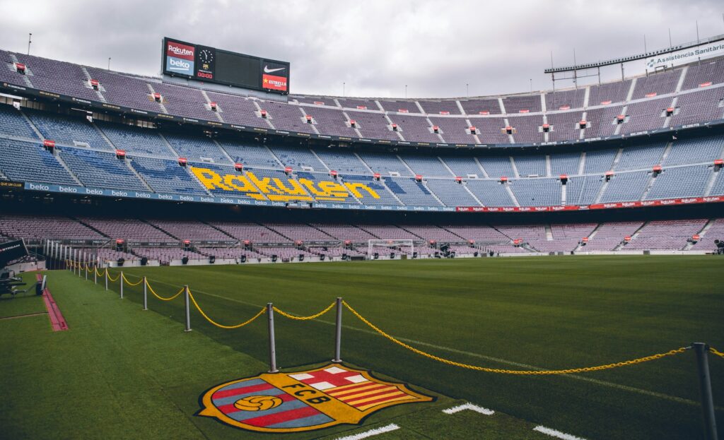 patrick-t-kindt-DPYt6UBqgOg-unsplash-1024x623 Visite o Estádio do Barcelona: O Coração Pulsante do Camp Nou