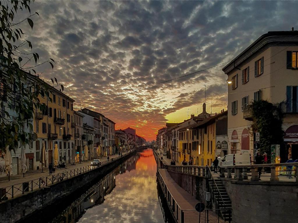Navigli Onde Ficar em Milão: Guia Definitivo para uma Estadia Inesquecível