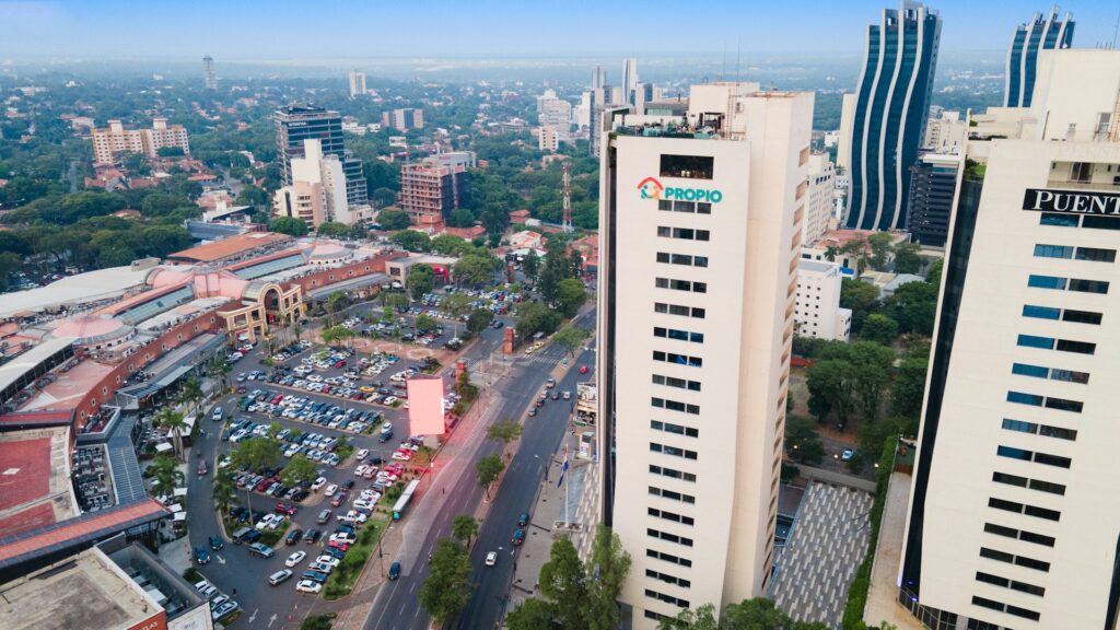 alan-martinez-Bps6b03ijzE-unsplash-2-1024x576 Compras no Paraguai: Guia Completo para Economizar e Aproveitar ao Máximo