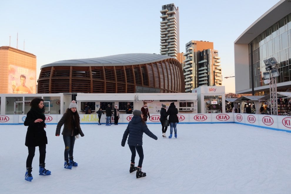 patinacao-gelo-milao Milão no inverno: o que fazer na capital da moda nos meses mais frios