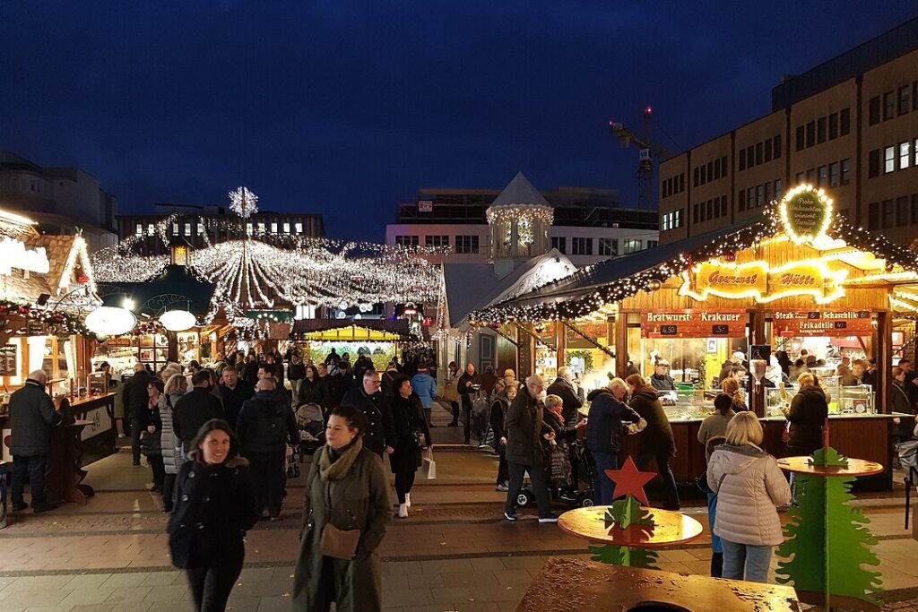 1080px-Essen-Weihnachtsmarkt2024-3-Asio-1024x683 🎄 Mercados de Natal na Alemanha – Os 12 Mais Incríveis para Visitar em 2025 🎅