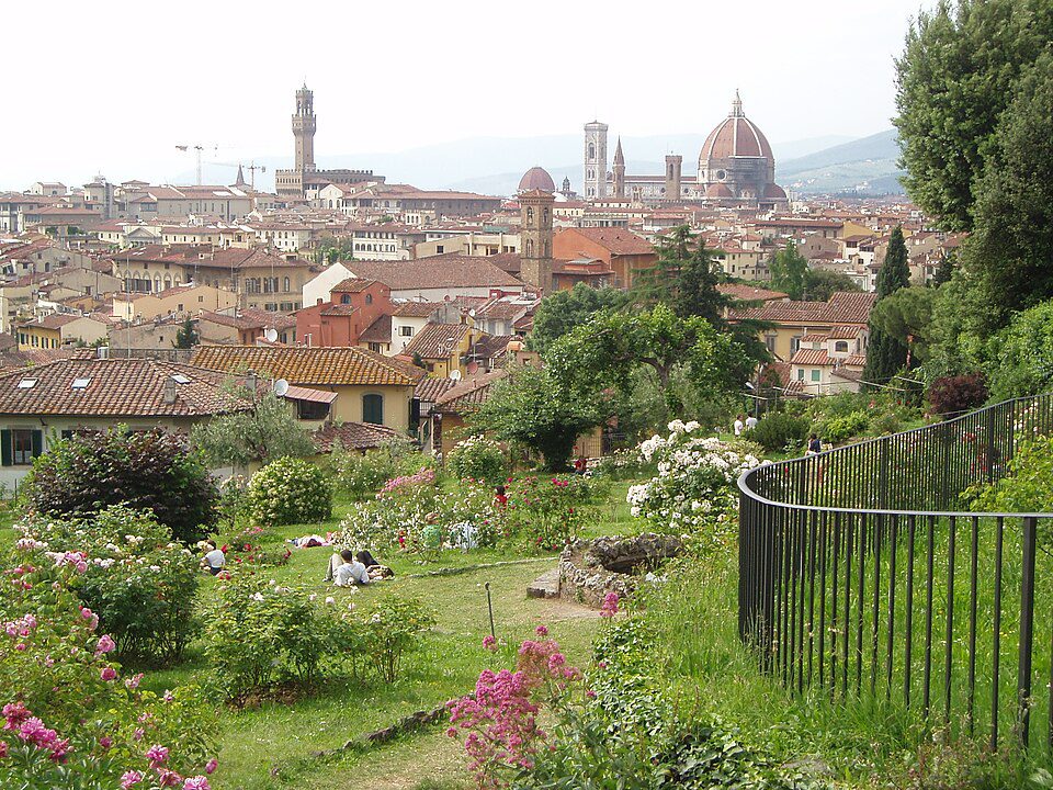 960px-Firenze_-_lo_splendido_paesaggio 🍝 Melhor época para visitar Florença: arte, clima e experiências inesquecíveis