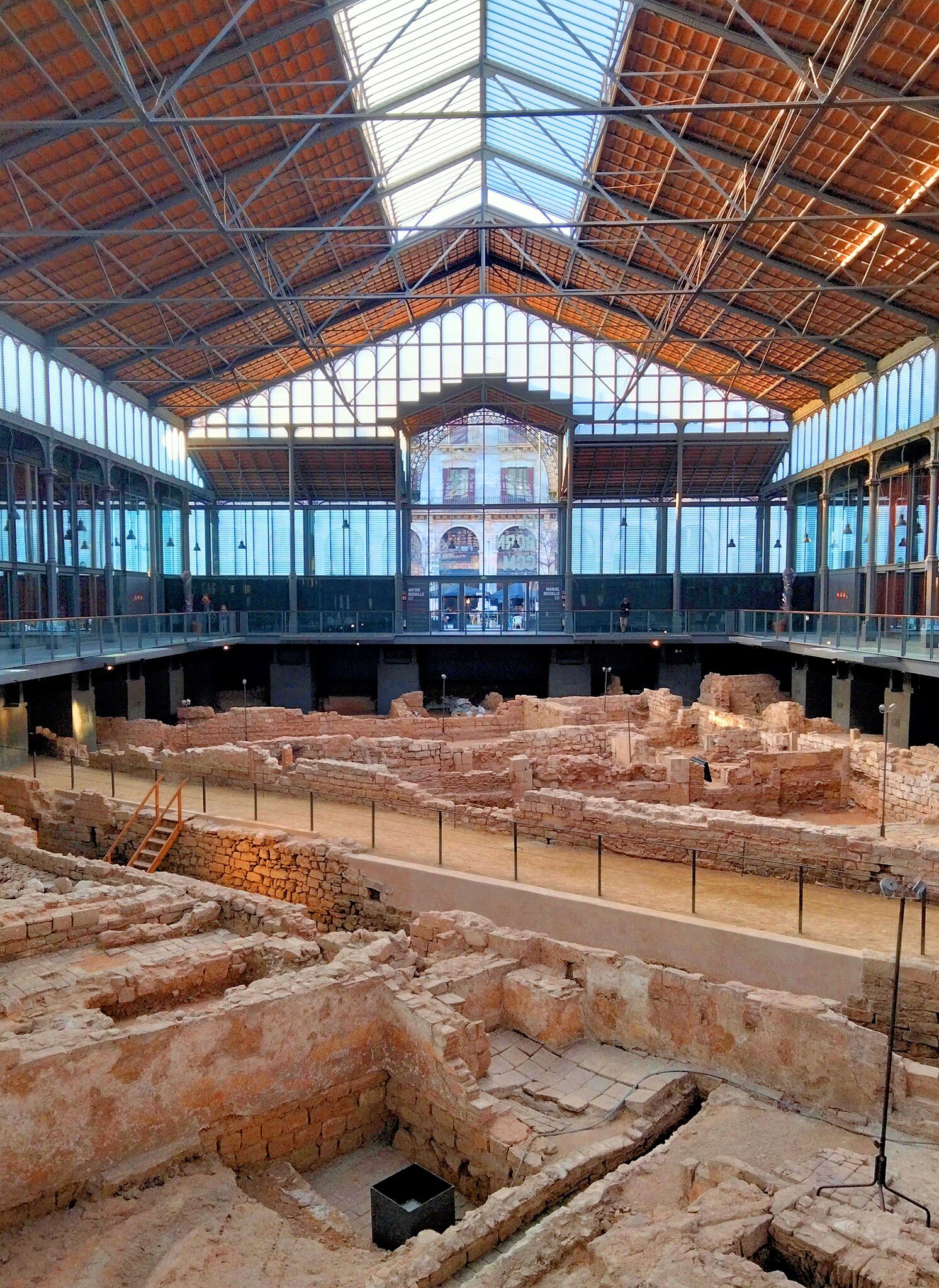 Centre_de_Cultura_i_Memoria_Barcelona 🏙️ Melhores bairros em Barcelona para viver com estilo, conforto e autenticidade