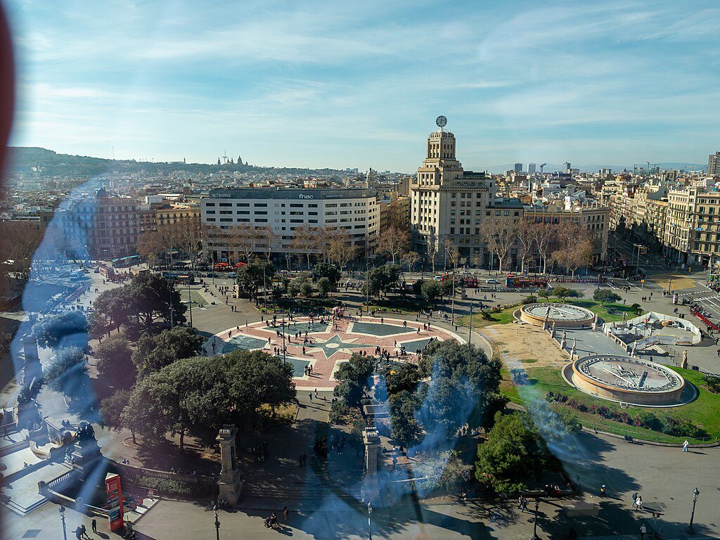 Dreta_de_l_Eixample_Barcelona 🏙️ Onde ficar em Barcelona, Espanha: os melhores bairros e hotéis para sua viagem