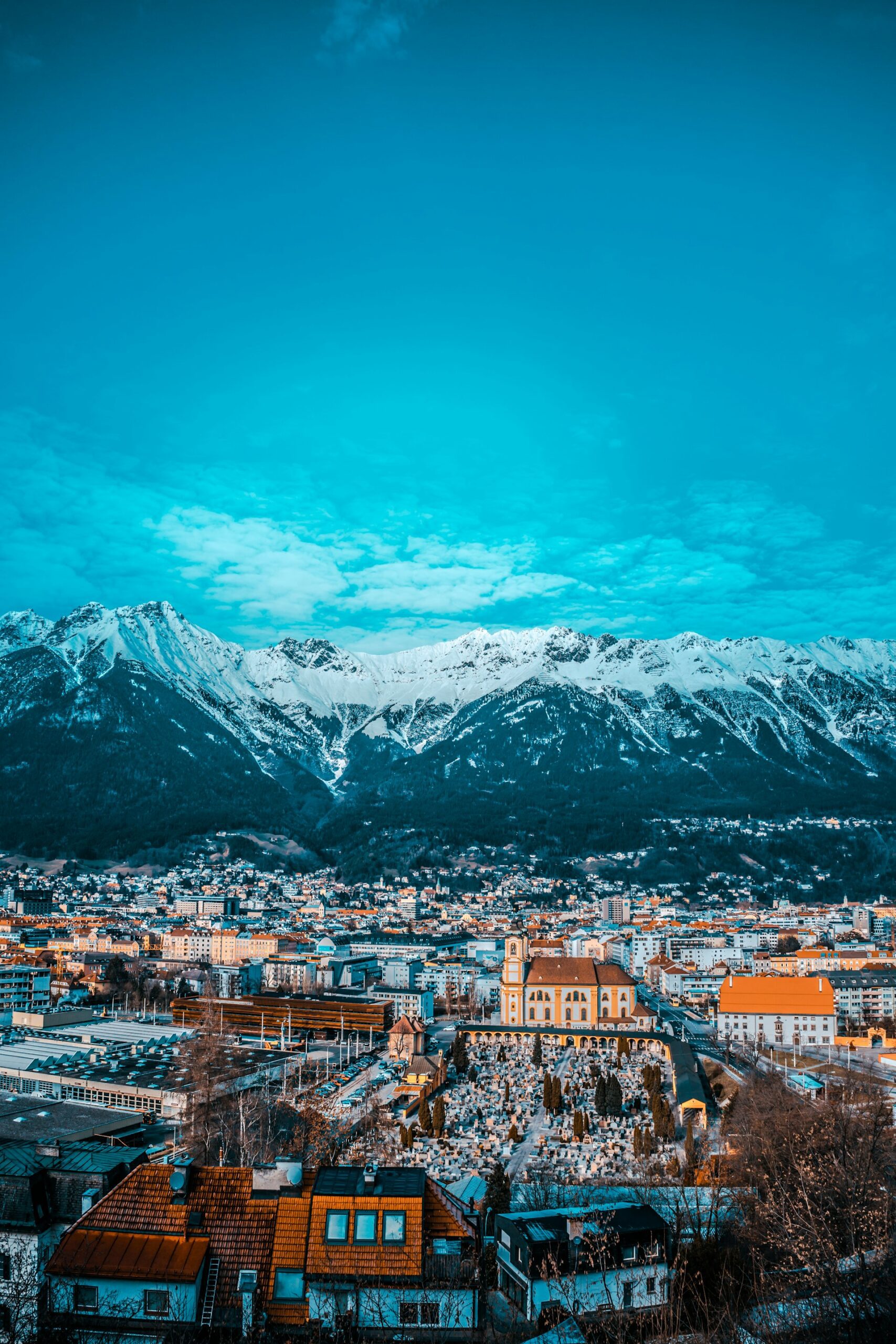 bharat-patil-w9urZNaJYC4-unsplash-scaled Europa no Inverno: 10 Destinos Imperdíveis para Fugir do Óbvio