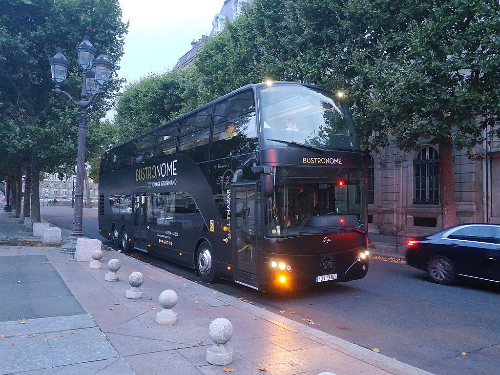 bustronome-Paris 🌧️ Paris com Chuva – 20 lugares para visitar