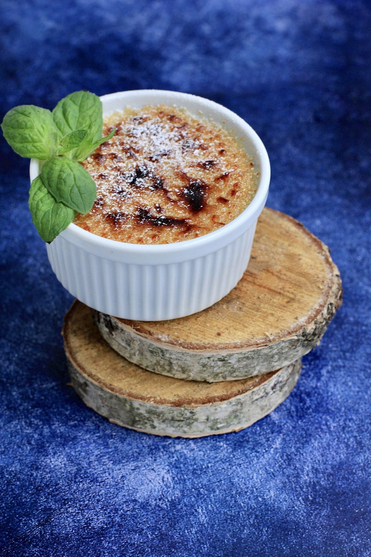 creme-brulee-4693131_1920 15 Comidas Típicas da França Que Encantam o Mundo | Culinária & Gastronomia Francesa