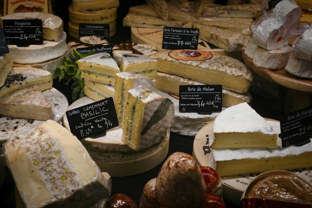 eric-prouzet-J55Xn5F-w9w-unsplash-1024x683 15 Comidas Típicas da França Que Encantam o Mundo | Culinária & Gastronomia Francesa
