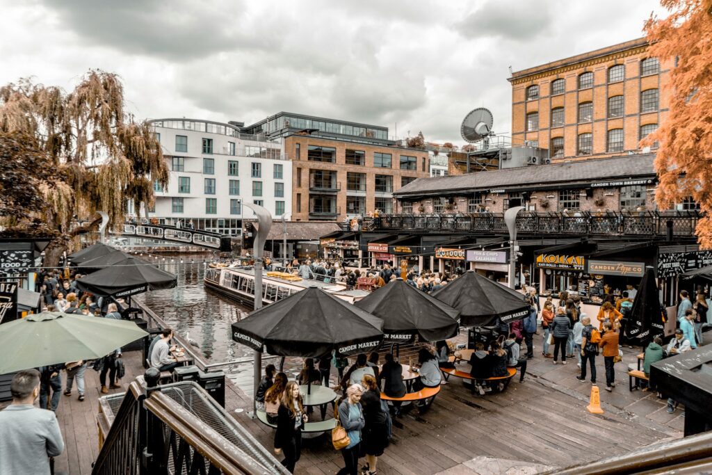 javier-martinez-8W8k7z-F3Kk-unsplash-1024x683 🏨 Onde Ficar em Londres: Os Melhores Bairros e Hotéis para Cada Estilo de Viajante