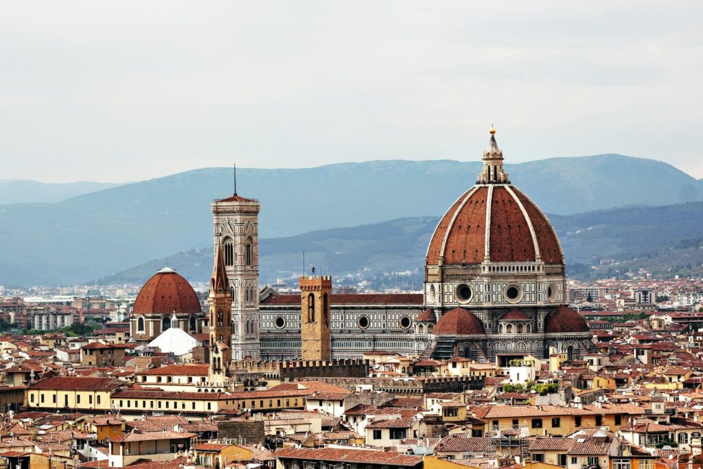 jonathan-korner-pRU-VnBVJMQ-unsplash-1024x683 🌻 As cidades mais bonitas da Toscana - destinos cheios de charme, história e experiências inesquecíveis