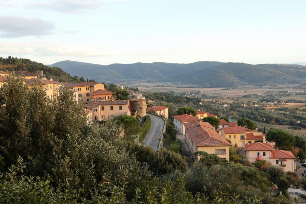 meg-von-haartman-2FtR1qPdwRo-unsplash-1024x683 🌻 As cidades mais bonitas da Toscana - destinos cheios de charme, história e experiências inesquecíveis