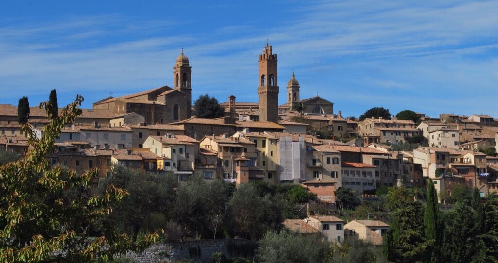 montalcino-509181_1280-1024x542 🌻 As cidades mais bonitas da Toscana - destinos cheios de charme, história e experiências inesquecíveis
