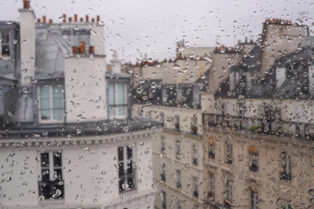 peter-secan-mxfwy4aKFDc-unsplash-1024x683 🌧️ Paris com Chuva – 20 lugares para visitar