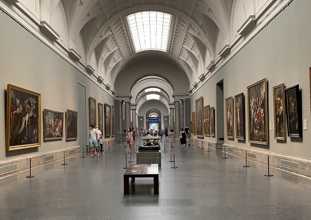 1014px-Prado_Museum 🏙️ 15 Razões para Visitar Madrid: A Alma Vibrante da Espanha