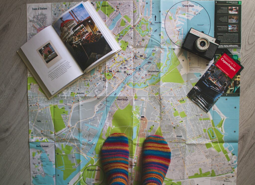 olah-renata-adrienn-bAR-6862KMs-unsplash-1024x742 De novato a expert: 10 dicas para dominar a arte de viajar sozinho