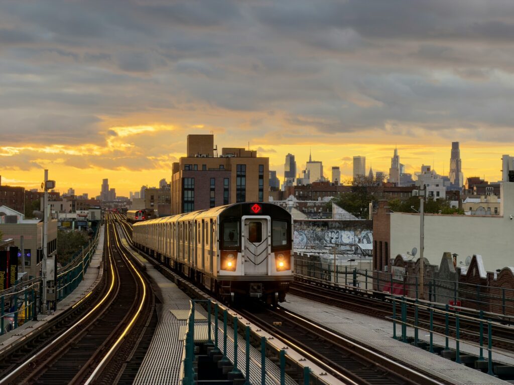 peter-tuba-K-CFT4NpAg-unsplash-1024x768 15 Razões para Visitar Nova York em 2026